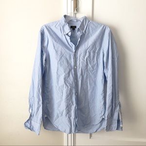 J. Crew | Light blue classic Buttondown Shirt